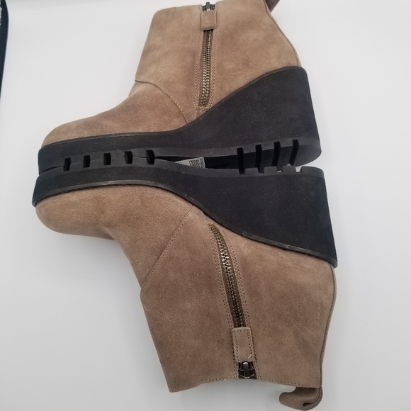 EILEEN FISHER Tinker Wedge Boot - Picture 5 of 10